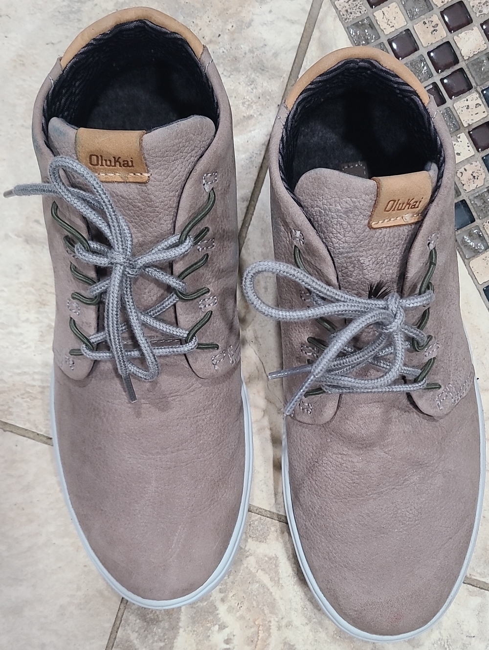 OluKai Men's Light Gray Suede Chukka Boots